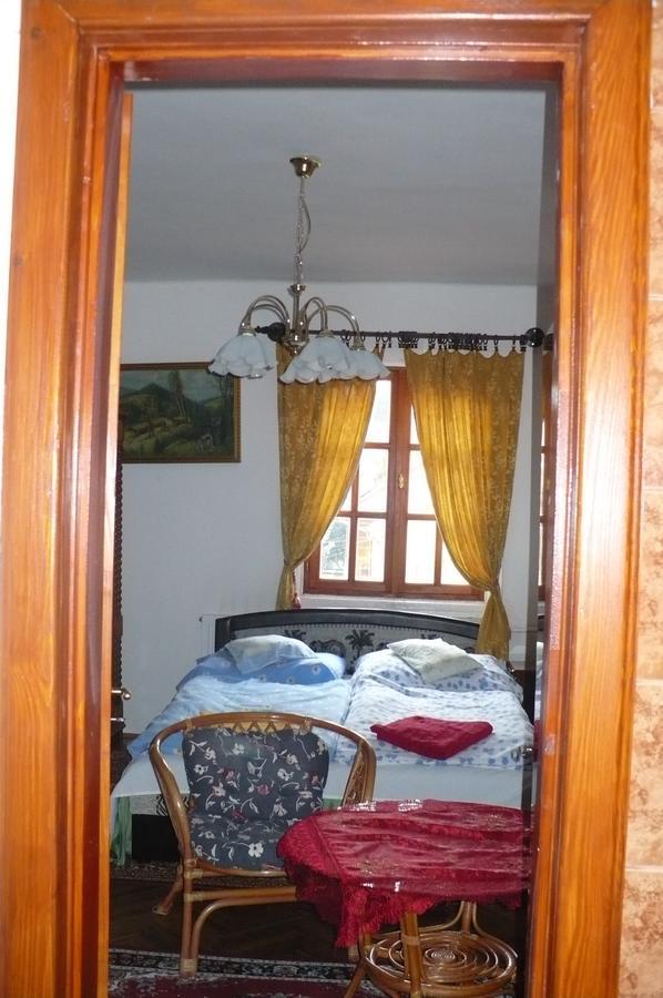 Ferienwohnung Kitty Apartman Miskolc Exterior foto